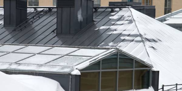 Beacon - Metal roofs that can withstand winter weather