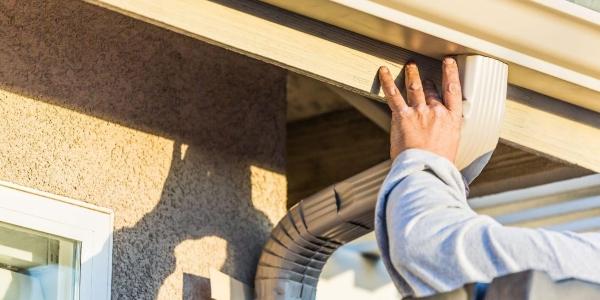 The truth over your head The truth over your head